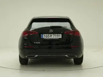2024 Mercedes-Benz A-Класс с пробегом 787 км