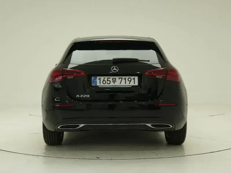 2024 Mercedes-Benz A-Класс с пробегом 787 км