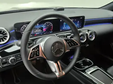 2024 Mercedes-Benz A-Класс с пробегом 787 км