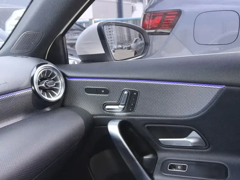 2022 Mercedes-Benz A-Класс с пробегом 91 082 км