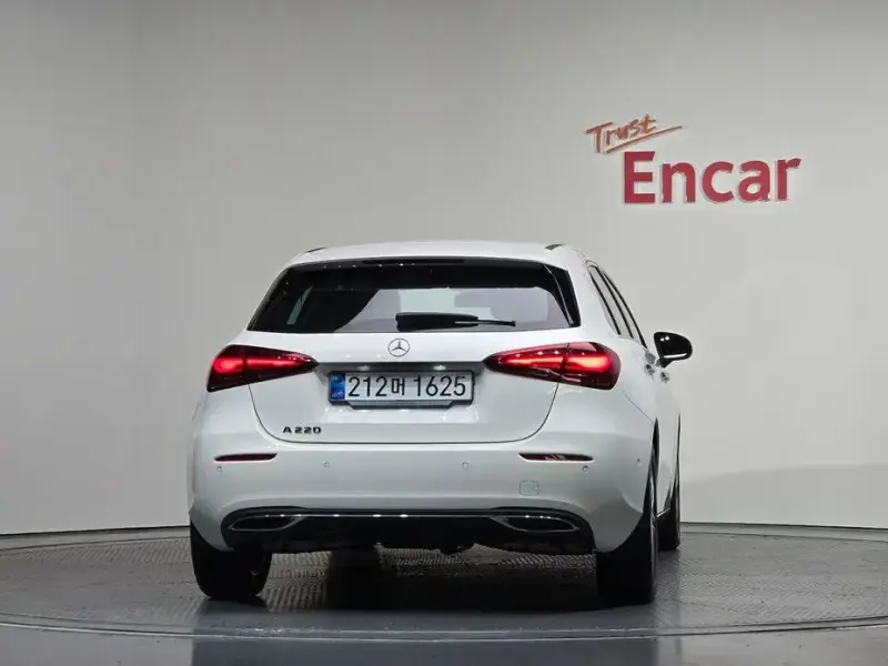 2025 Mercedes-Benz A-Класс с пробегом 57 км