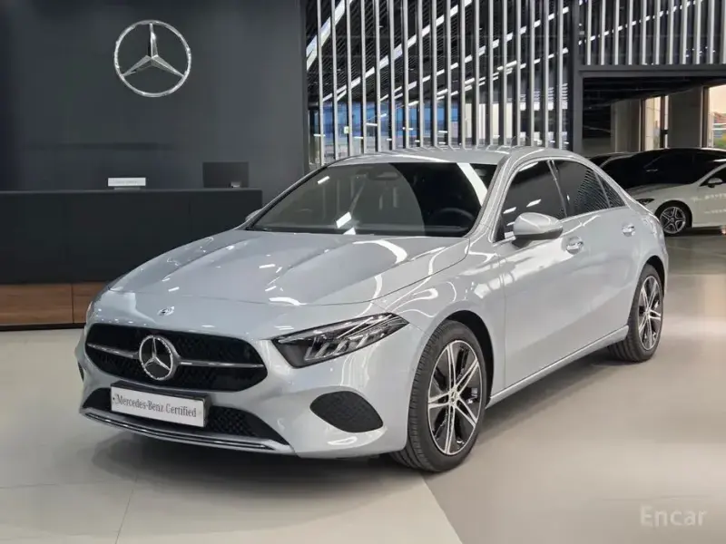 2025 Mercedes-Benz A-Класс с пробегом 2 075 км