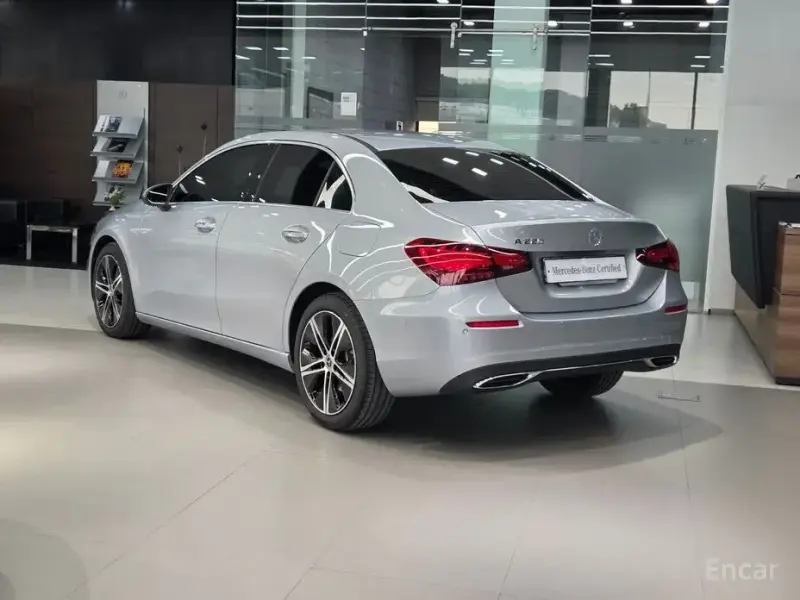 2025 Mercedes-Benz A-Класс с пробегом 2 075 км
