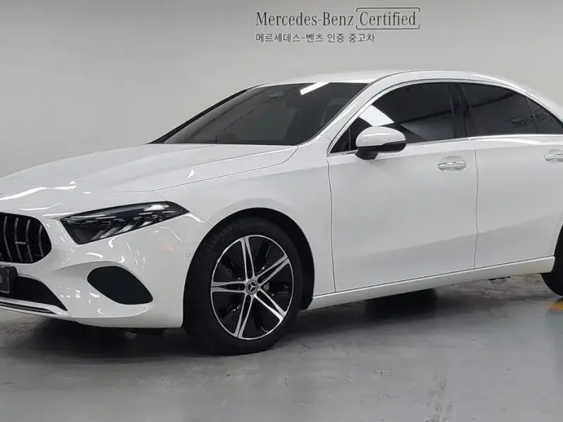 2024 Mercedes-Benz A-Класс с пробегом 14 238 км