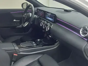 2024 Mercedes-Benz A-Класс с пробегом 14 238 км