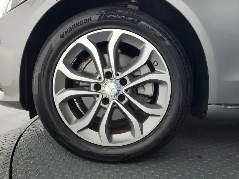 2015 Mercedes-Benz C-Класс с пробегом 65 468 км