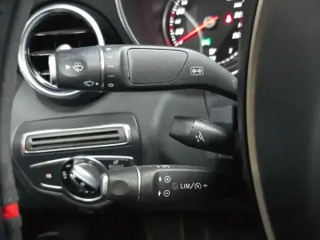 2016 Mercedes-Benz C-Класс с пробегом 82 383 км