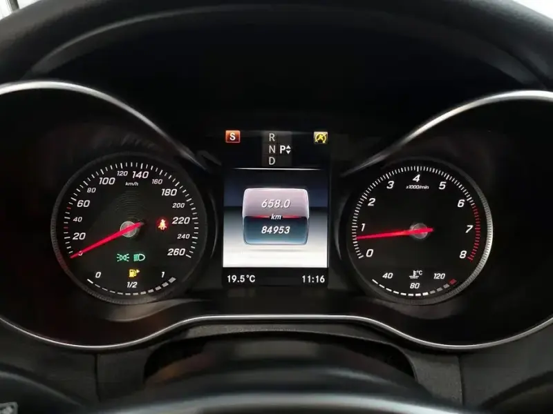 2016 Mercedes-Benz C-Класс с пробегом 84 953 км