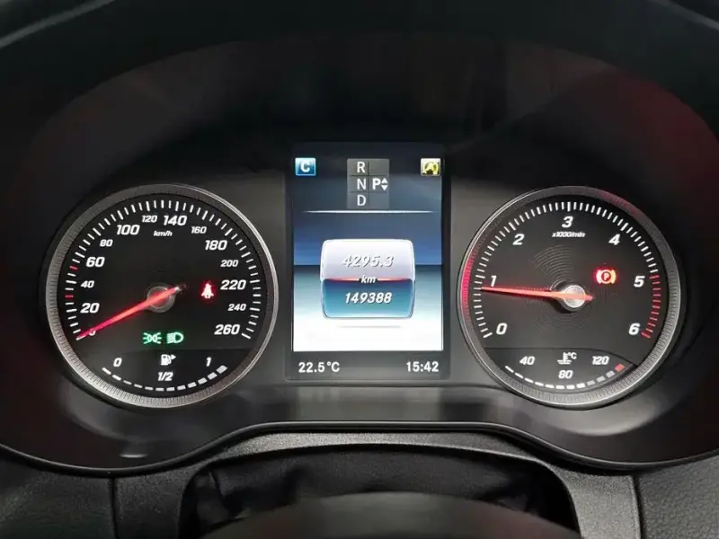 2016 Mercedes-Benz C-Класс с пробегом 149 388 км