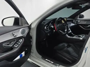 2017 Mercedes-Benz C-Класс с пробегом 100 321 км