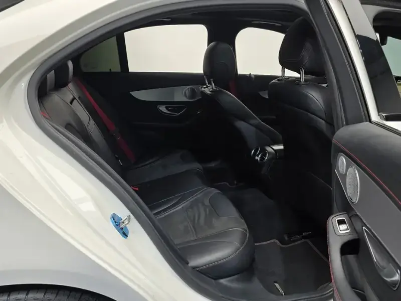 2017 Mercedes-Benz C-Класс с пробегом 100 321 км