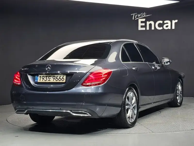 2016 Mercedes-Benz C-Класс с пробегом 196 019 км