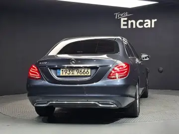 2016 Mercedes-Benz C-Класс с пробегом 196 019 км