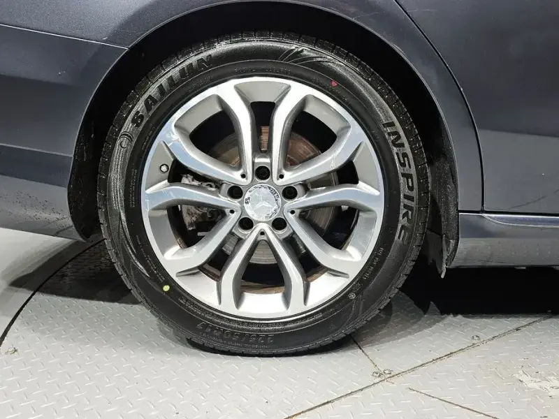 2016 Mercedes-Benz C-Класс с пробегом 196 019 км