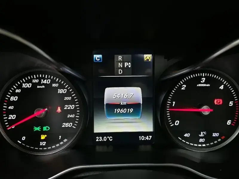 2016 Mercedes-Benz C-Класс с пробегом 196 019 км
