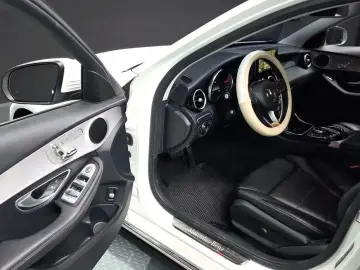 2016 Mercedes-Benz C-Класс с пробегом 103 998 км