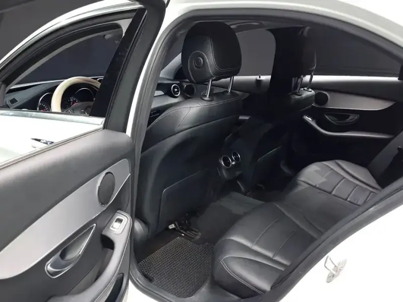2016 Mercedes-Benz C-Класс с пробегом 103 998 км
