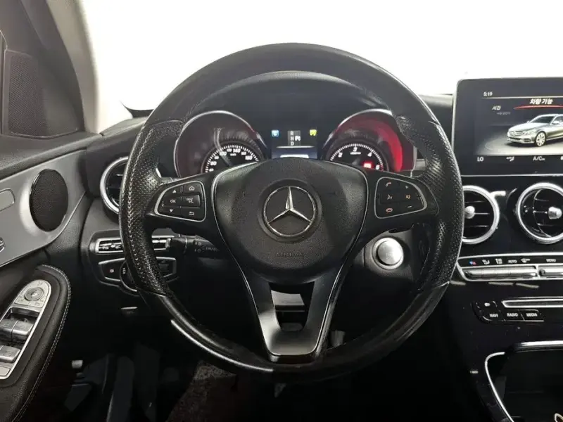 2016 Mercedes-Benz C-Класс с пробегом 115 544 км