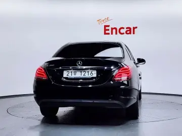 2017 Mercedes-Benz C-Класс с пробегом 66 883 км