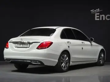 2015 Mercedes-Benz C-Класс с пробегом 240 037 км