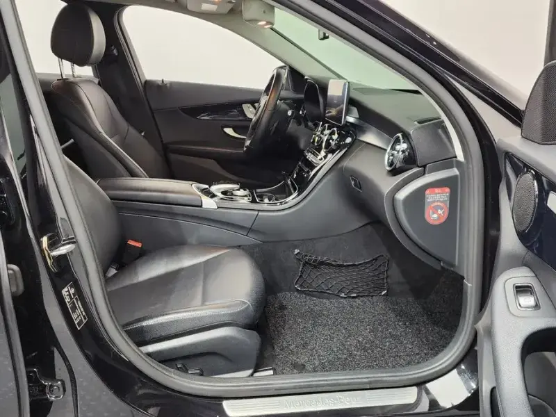 2017 Mercedes-Benz C-Класс с пробегом 66 883 км