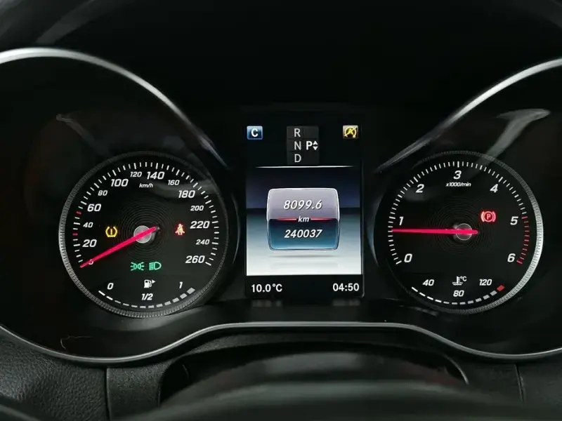 2015 Mercedes-Benz C-Класс с пробегом 240 037 км