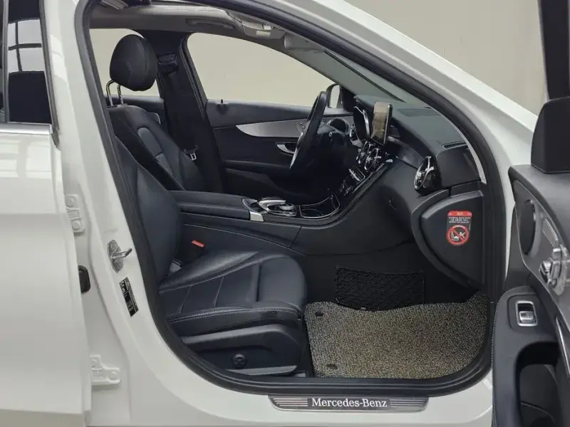 2017 Mercedes-Benz C-Класс с пробегом 110 605 км