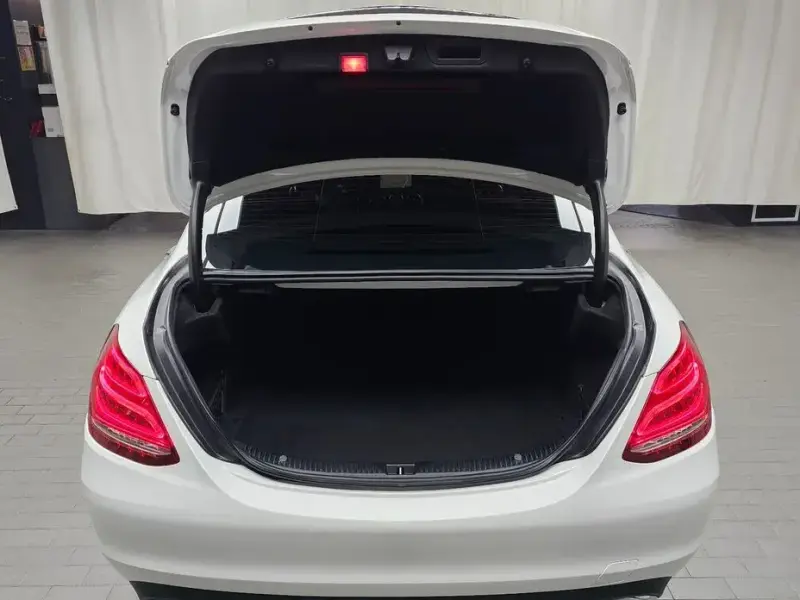2017 Mercedes-Benz C-Класс с пробегом 110 605 км