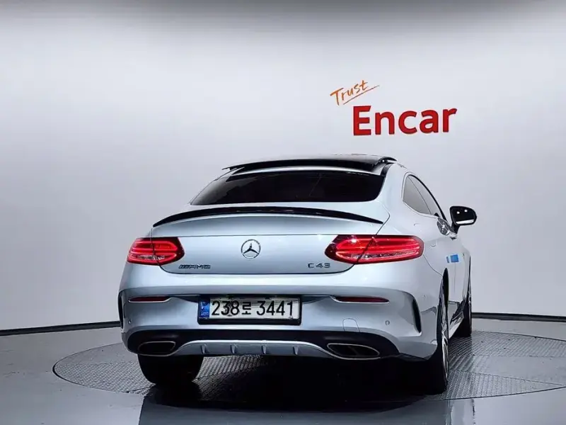 2016 Mercedes-Benz C-Класс с пробегом 95 828 км
