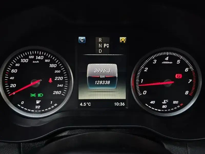 2016 Mercedes-Benz C-Класс с пробегом 128 338 км