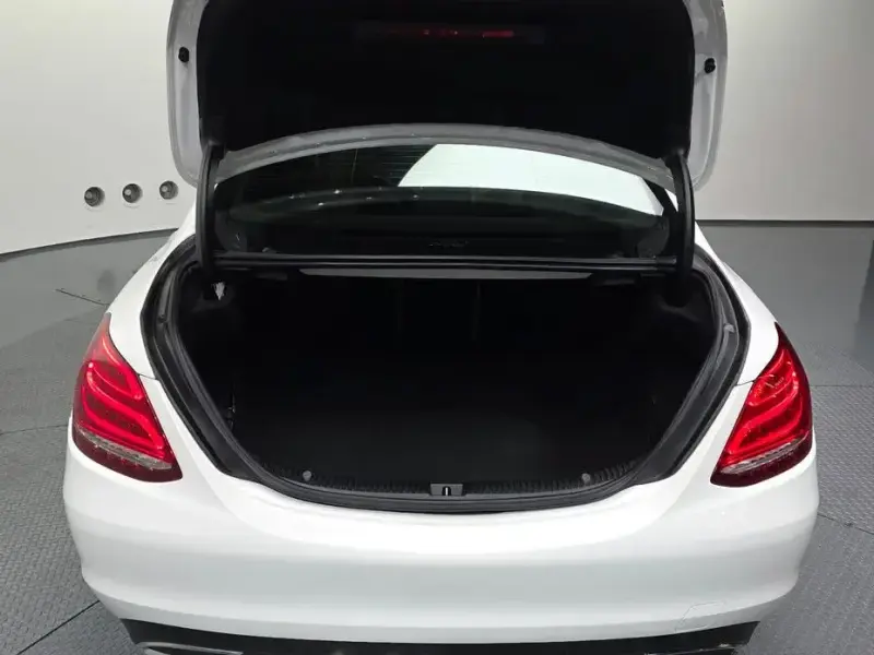 2017 Mercedes-Benz C-Класс с пробегом 120 554 км