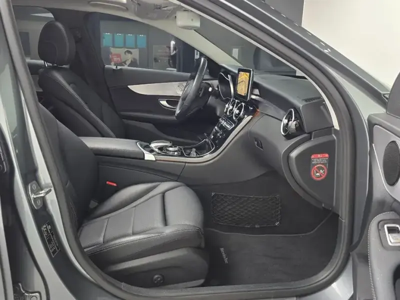 2017 Mercedes-Benz C-Класс с пробегом 51 280 км