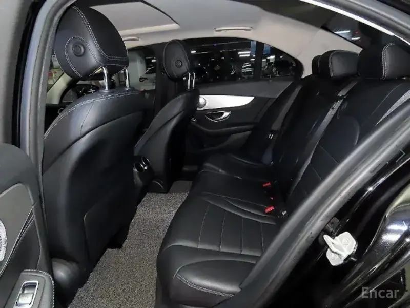2015 Mercedes-Benz C-Класс с пробегом 188 786 км