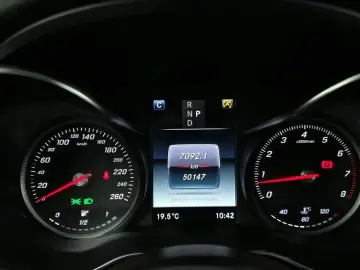 2017 Mercedes-Benz C-Класс с пробегом 50 147 км