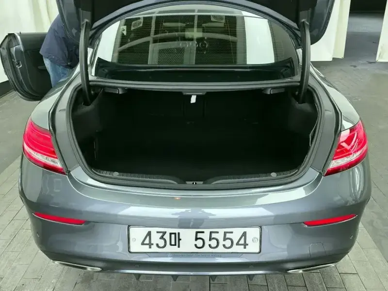 2017 Mercedes-Benz C-Класс с пробегом 50 147 км