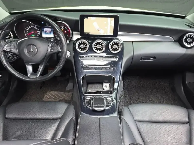 2016 Mercedes-Benz C-Класс с пробегом 157 762 км