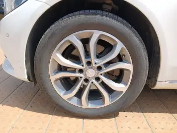 2015 Mercedes-Benz C-Класс с пробегом 184 000 км