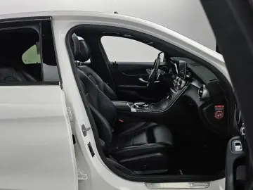 2017 Mercedes-Benz C-Класс с пробегом 66 857 км