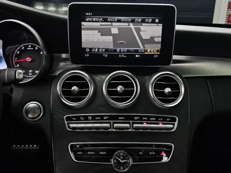 2017 Mercedes-Benz C-Класс с пробегом 66 857 км