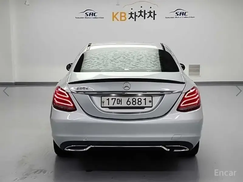 2017 Mercedes-Benz C-Класс с пробегом 295 399 км