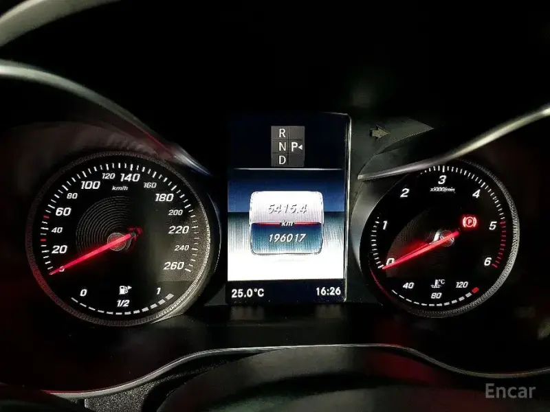 2016 Mercedes-Benz C-Класс с пробегом 196 000 км