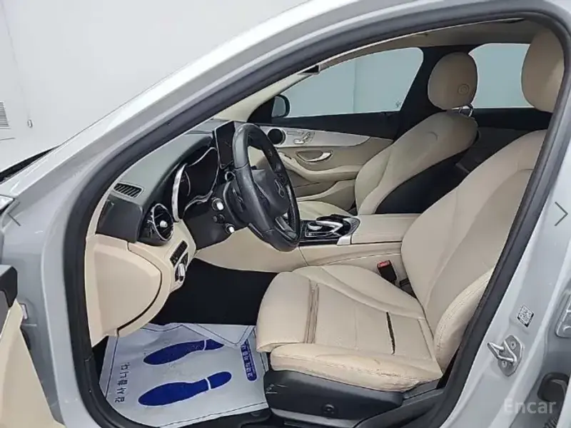 2017 Mercedes-Benz C-Класс с пробегом 295 399 км