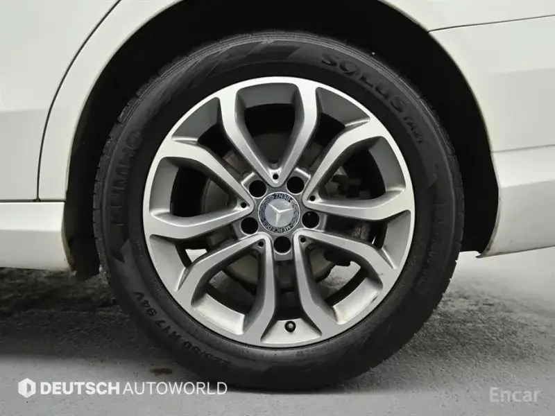 2015 Mercedes-Benz C-Класс с пробегом 137 542 км