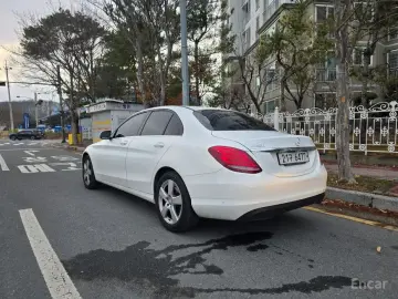 2017 Mercedes-Benz C-Класс с пробегом 92 760 км