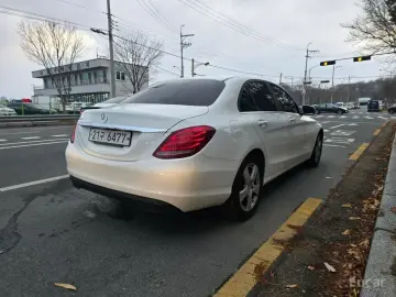2017 Mercedes-Benz C-Класс с пробегом 92 760 км