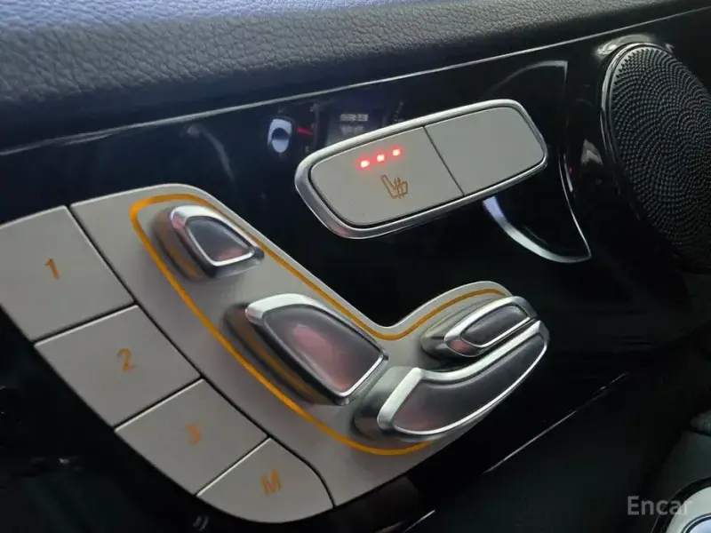 2017 Mercedes-Benz C-Класс с пробегом 92 760 км