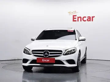 2020 Mercedes-Benz C-Класс с пробегом 69 743 км