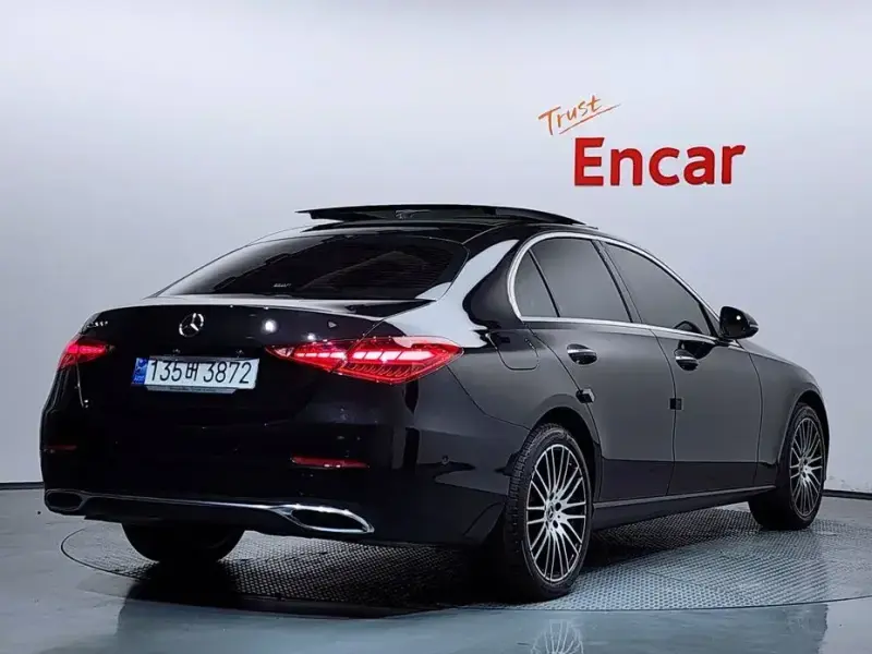 2022 Mercedes-Benz C-Класс с пробегом 23 771 км