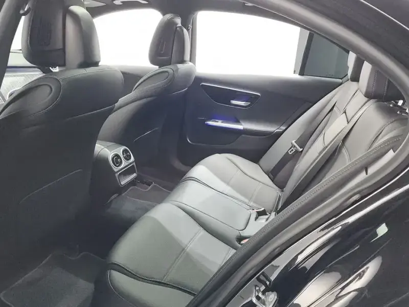 2022 Mercedes-Benz C-Класс с пробегом 23 771 км