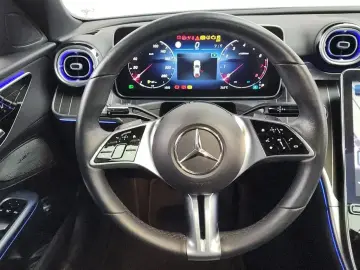 2022 Mercedes-Benz C-Класс с пробегом 23 771 км